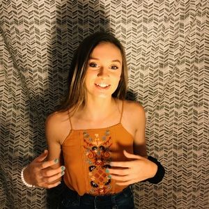 Meet your Posher, Katelyn